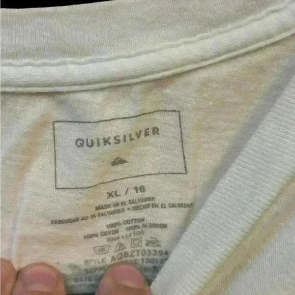 Quicksilver graphic tee size youth extra large - Picture 2 of 5